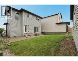 304 Grassland Boulevard W - photo 45