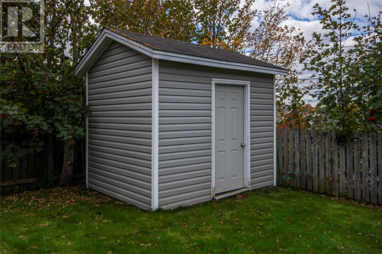 2552 Topsail Road - 30