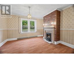 63 Waterford Bridge Road thumbnail 3