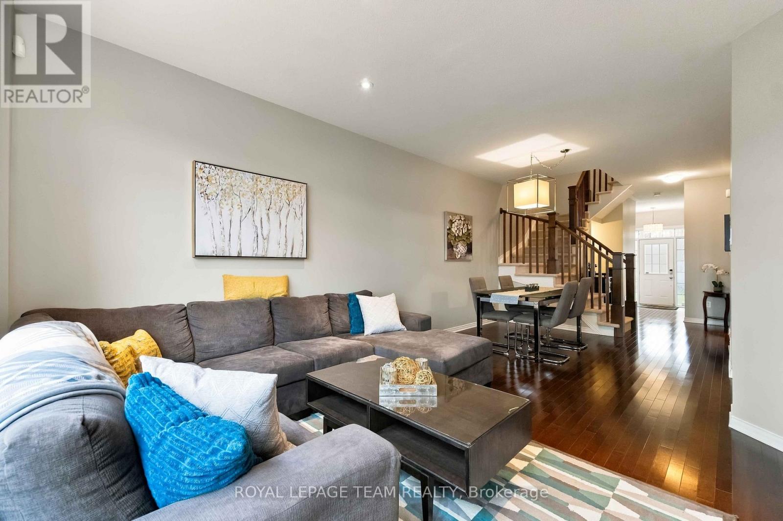 622 Pepperville Crescent — photo 8
