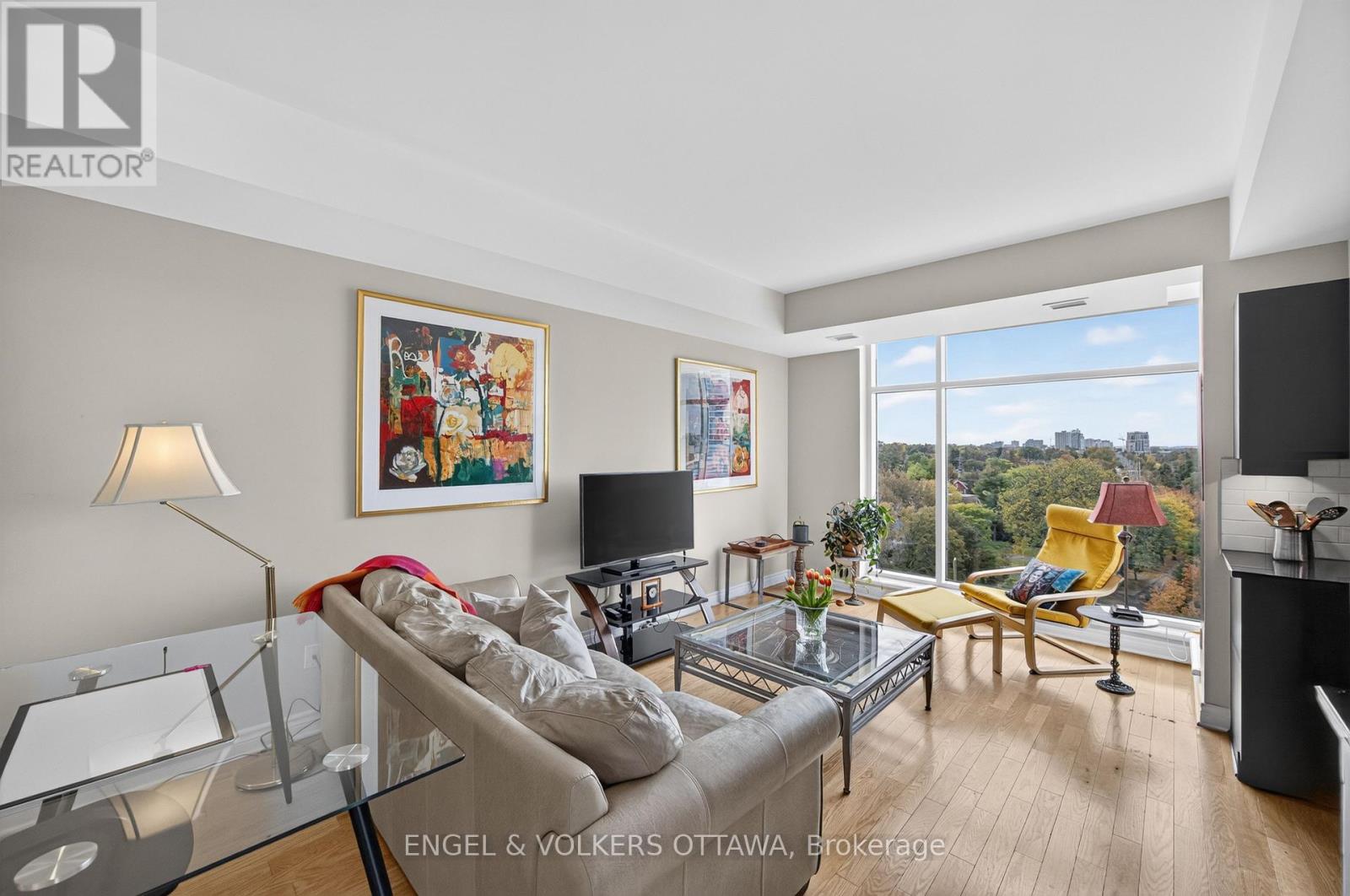 401 Golden Avenue — photo 14