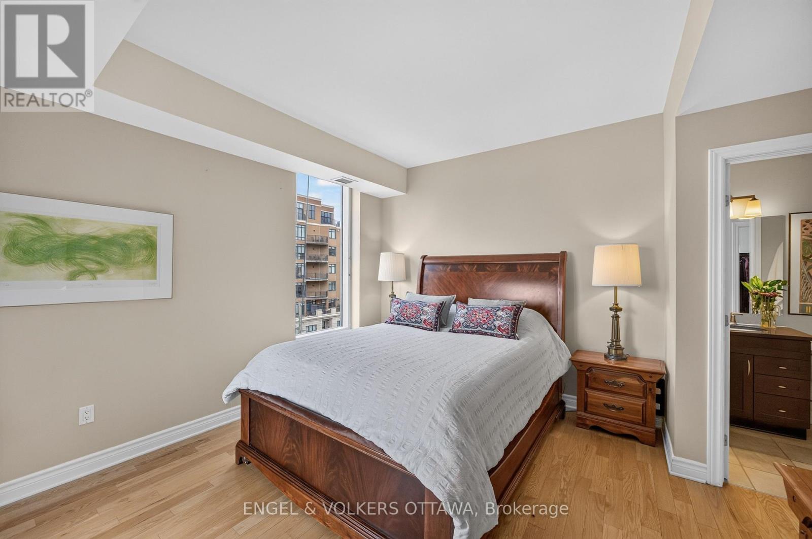 401 Golden Avenue — photo 25