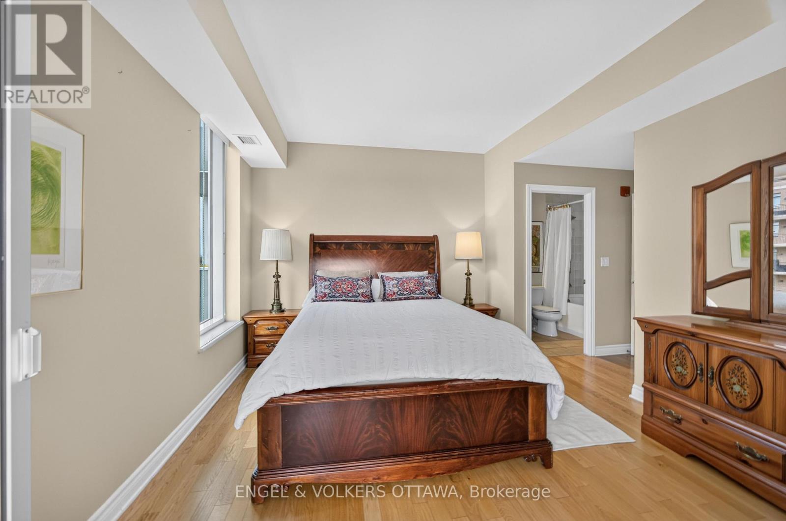 401 Golden Avenue — photo 27