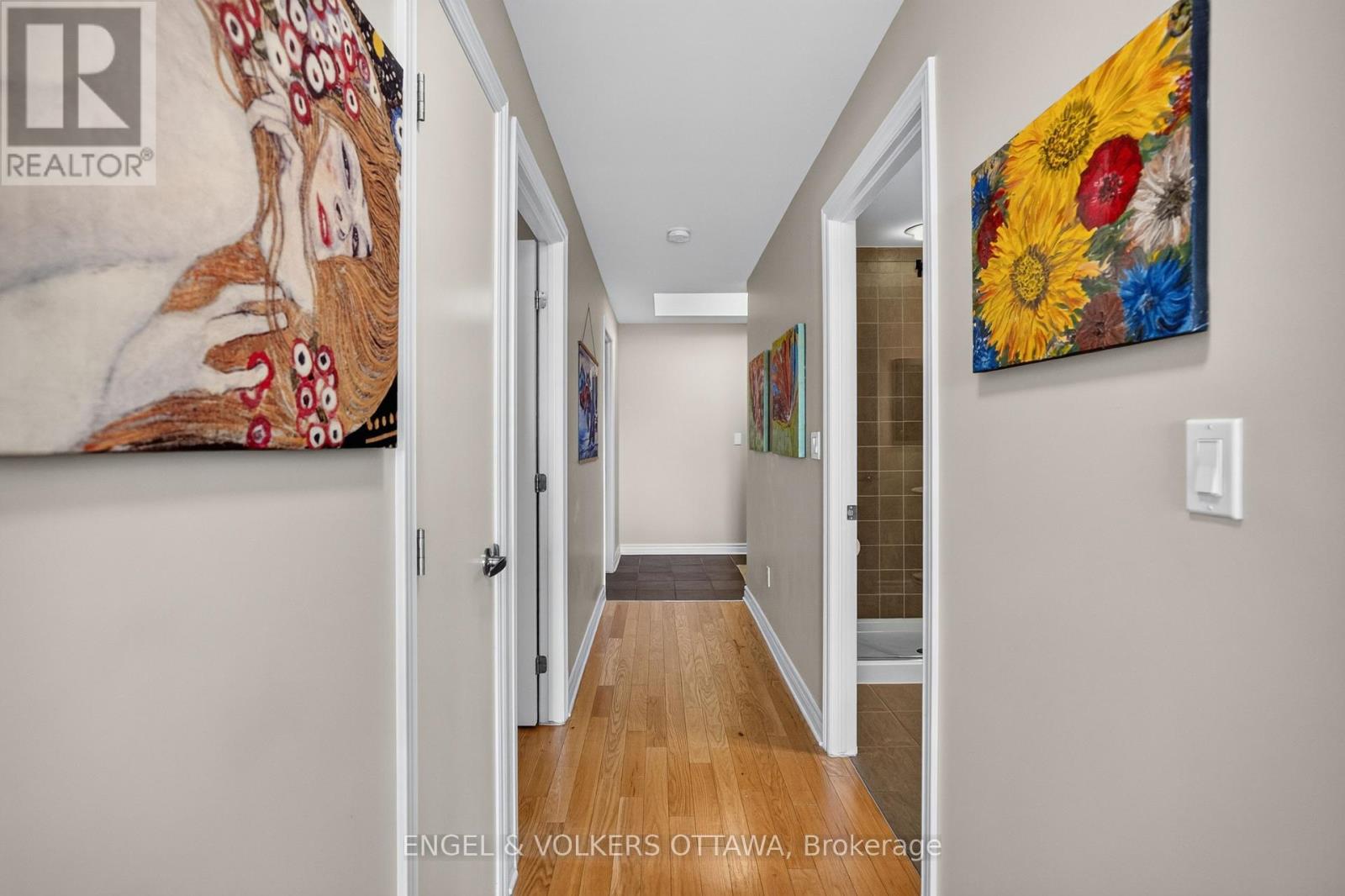 401 Golden Avenue — photo 30