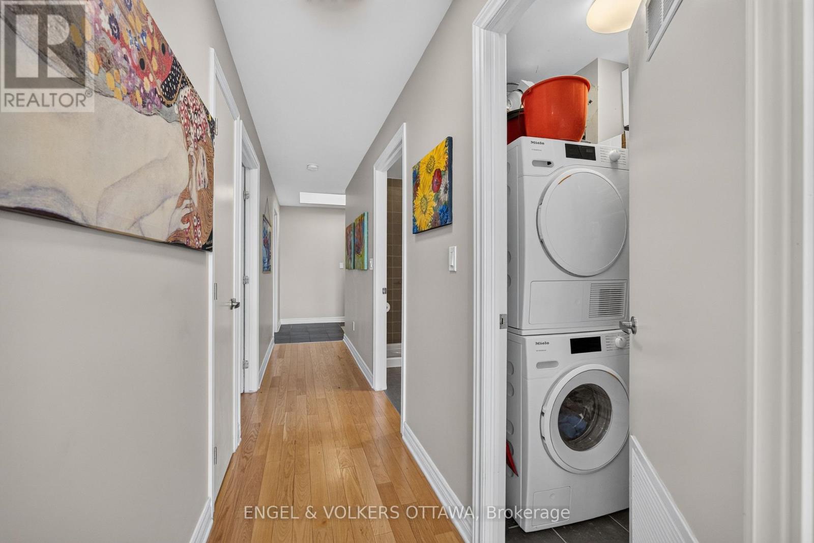 401 Golden Avenue — photo 37