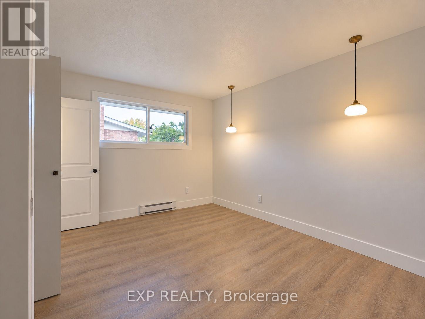 1136 Deer Park Road — photo 11