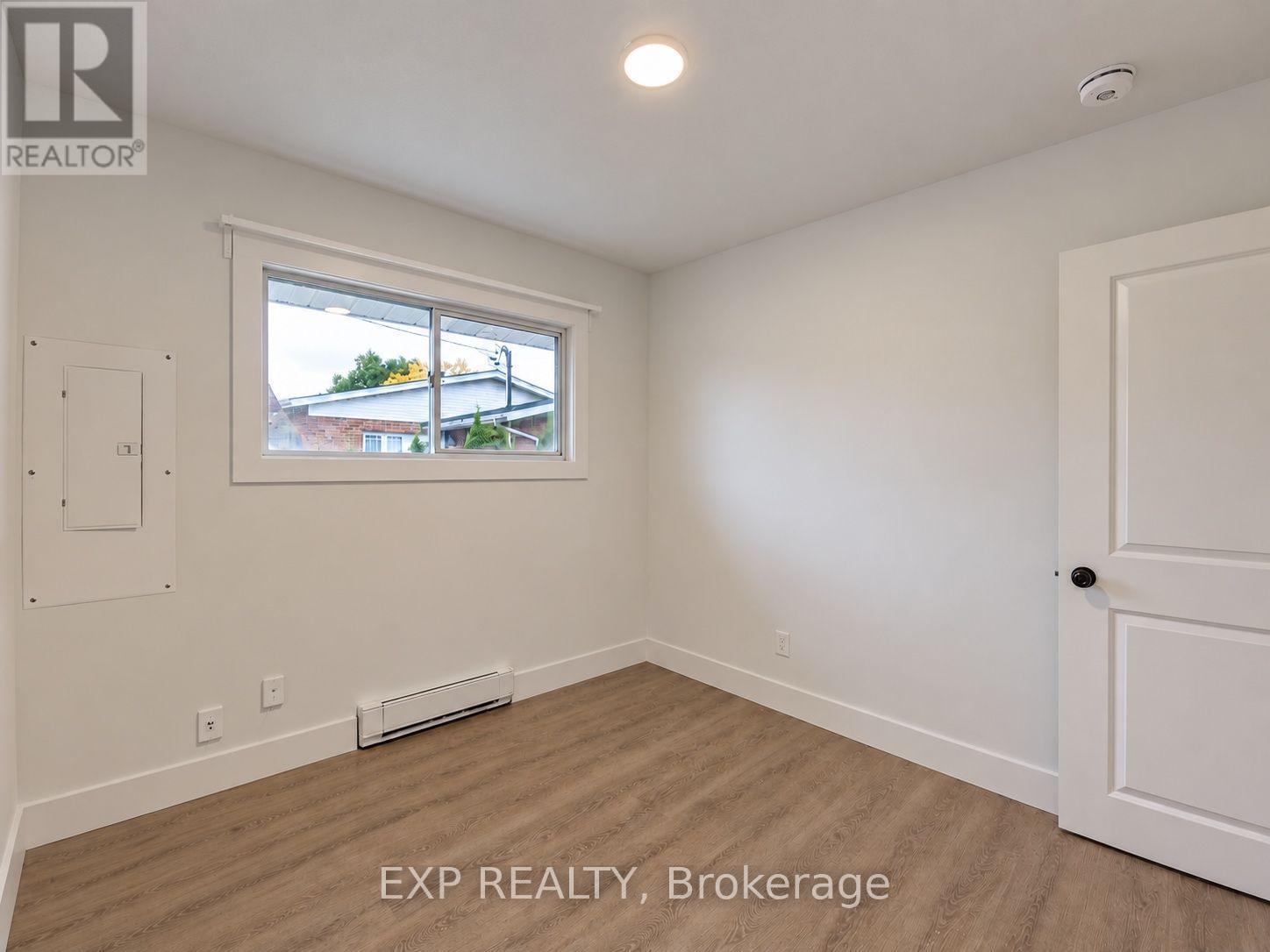 1136 Deer Park Road — photo 13