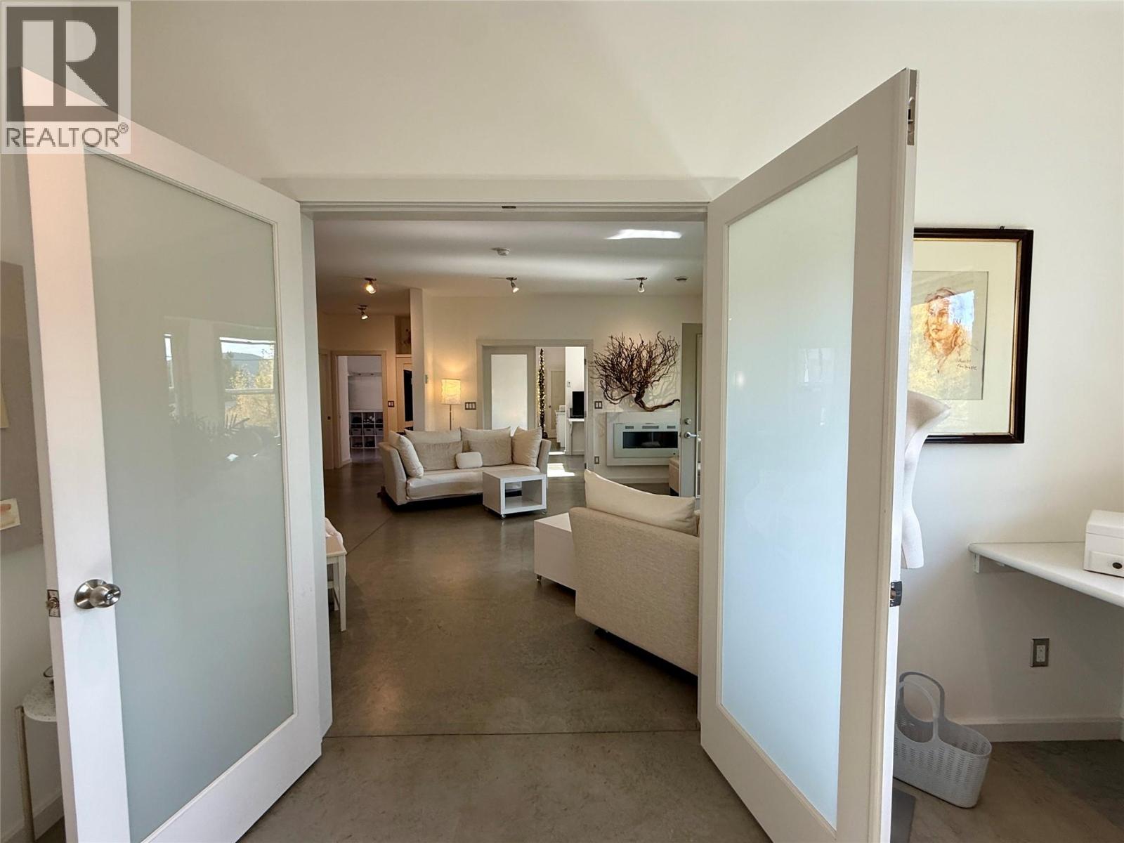 412 301ST Street - 26