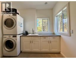 412 301st Street, Marysville, BC V1A3H1 Photo 40