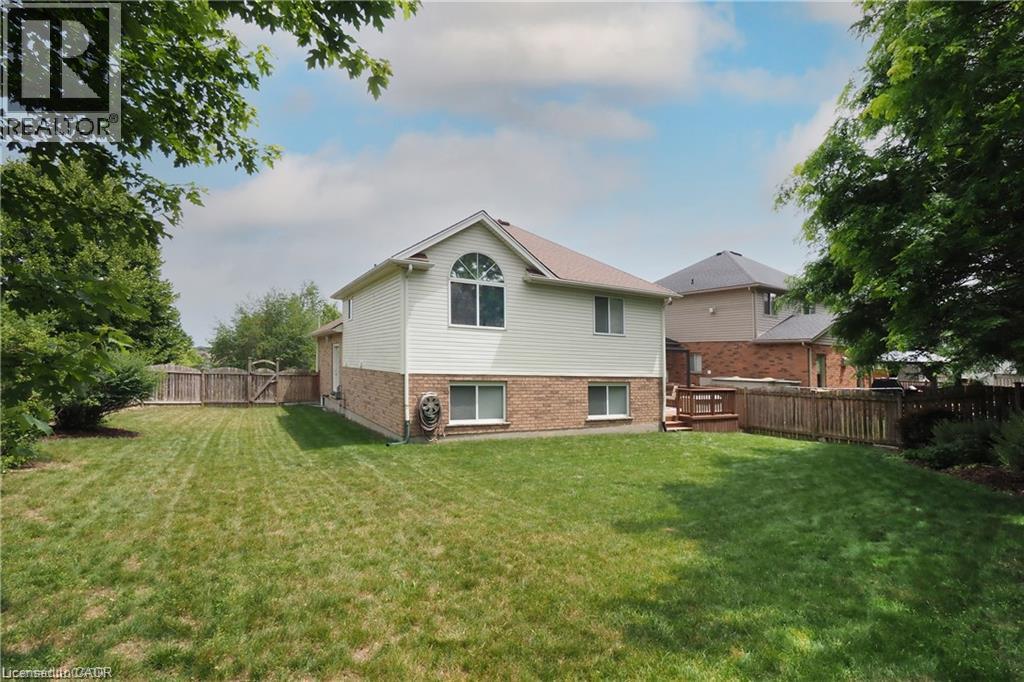 559 Springwater Drive — photo 34