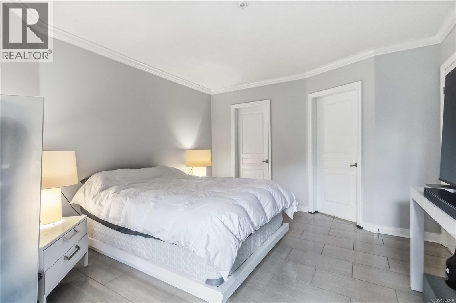 #106 405 Quebec St - 20