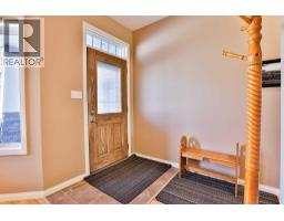 8, 150 Fairmont Road S - photo 3