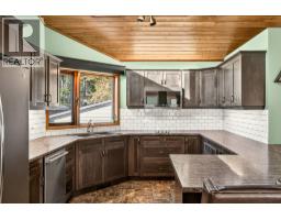 407 Maple Street, Sparwood, BC V0B2G0 Photo 20