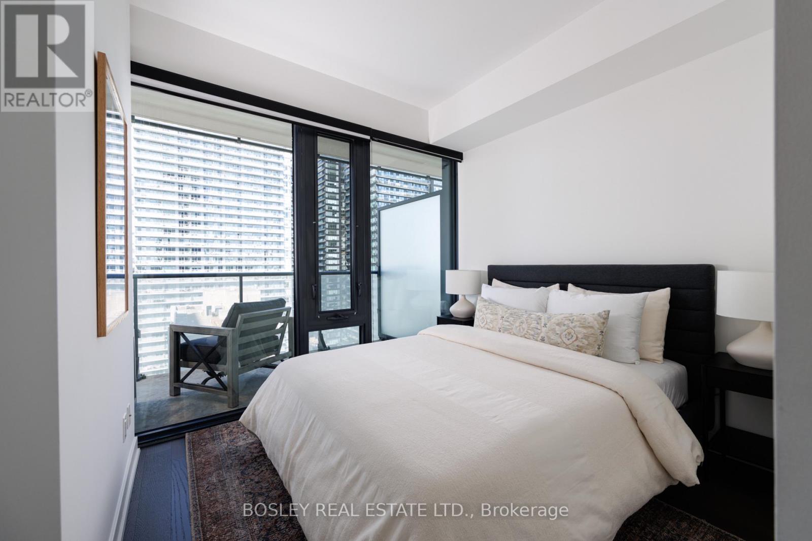 1702- 185 Roehampton Avenue, Toronto, ON photo 34