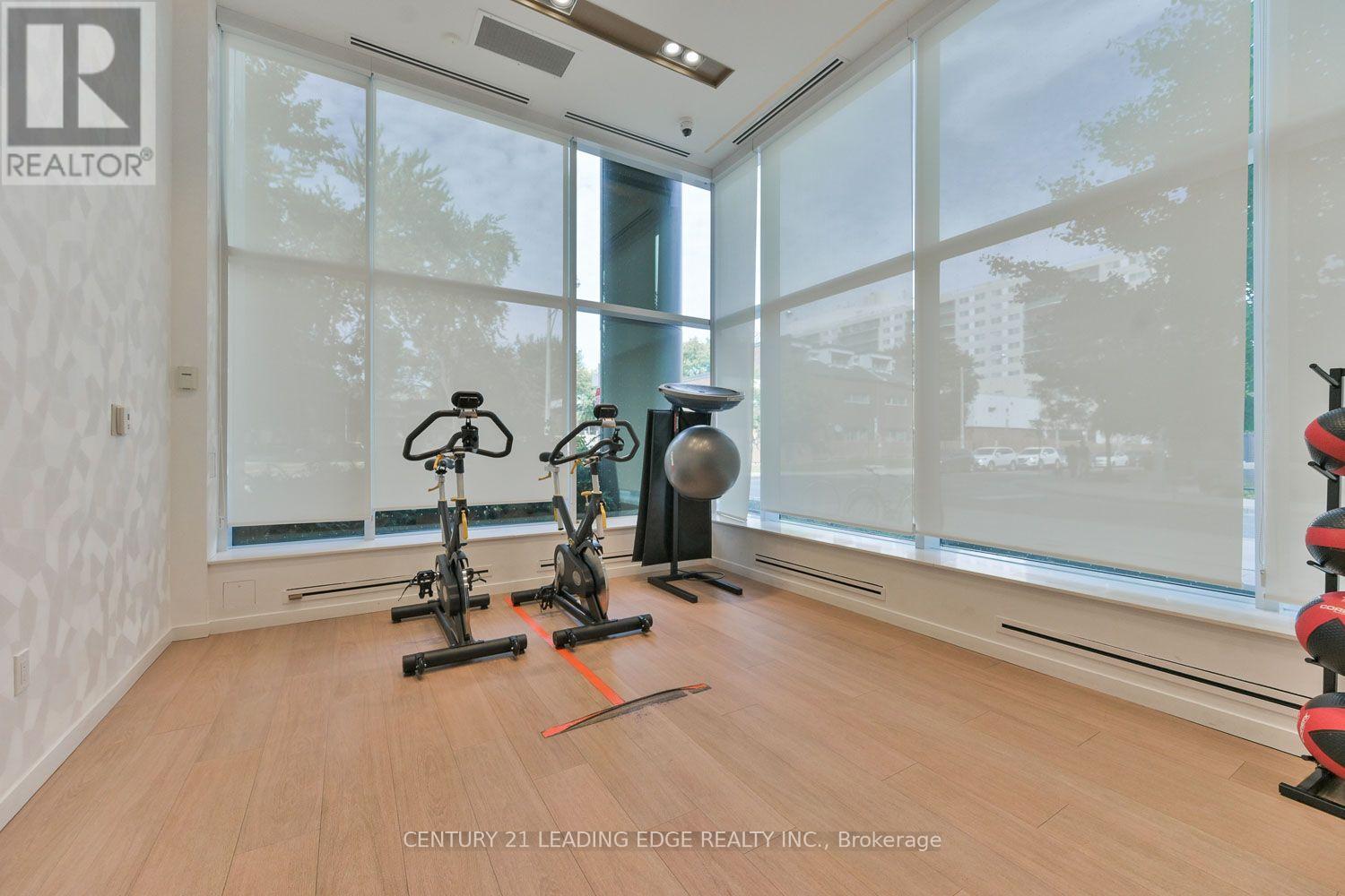 80 Vanauley Street — photo 35