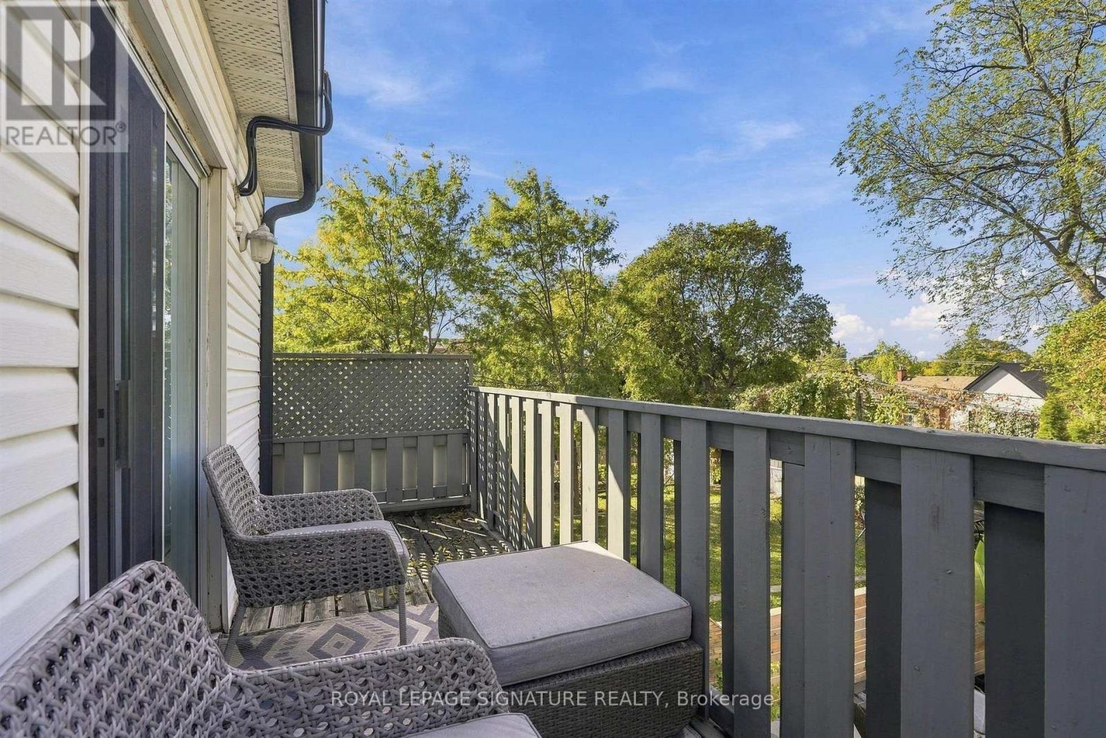 46 HENDRICK AVENUE - 26