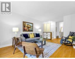 165 Wedgewood Drive, Toronto, ON M2M2H8 Photo 10