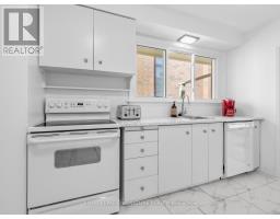 165 Wedgewood Drive, Toronto, ON M2M2H8 Photo 17
