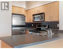 2806 - 219 Fort York Boulevard, Toronto, ON M5V1B1 Photo 9