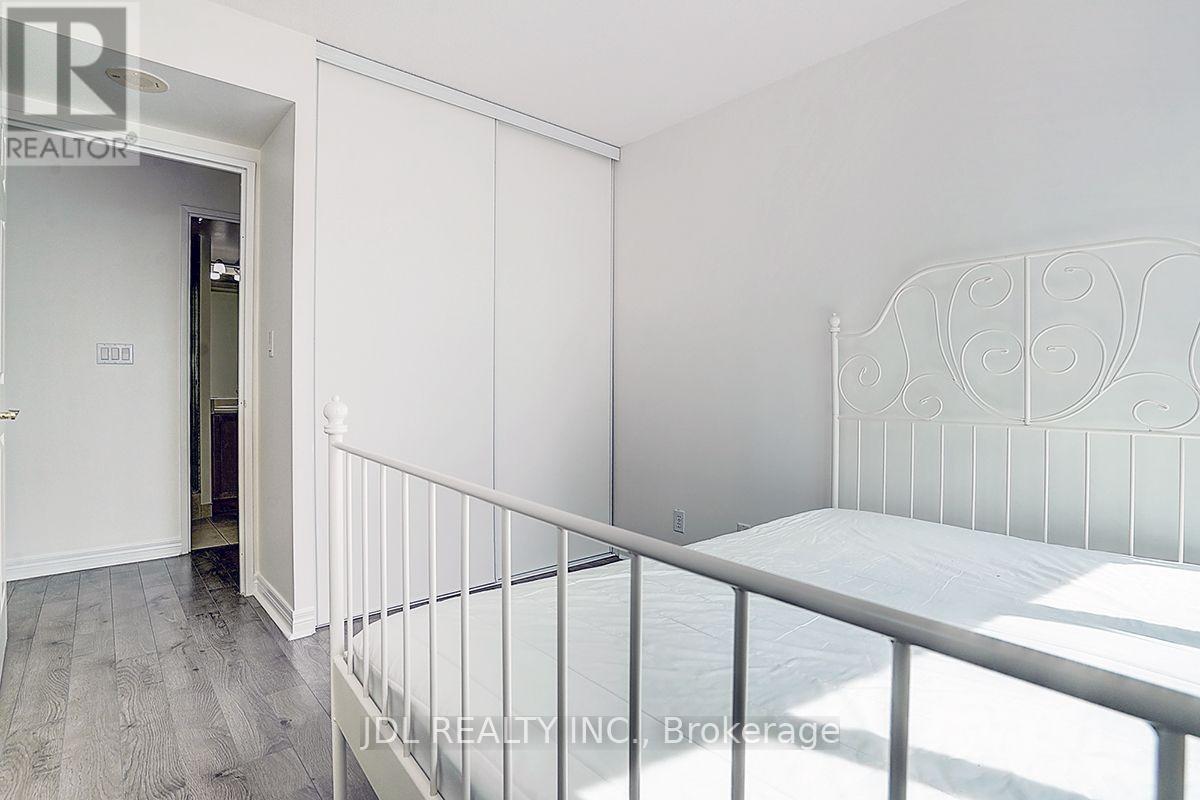 1202- 23 Hollywood Avenue, Toronto, ON photo 17