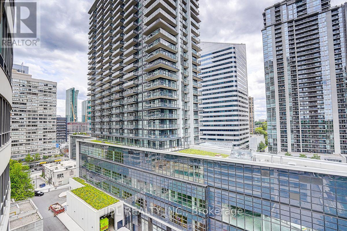 1202- 23 Hollywood Avenue, Toronto, ON photo 31