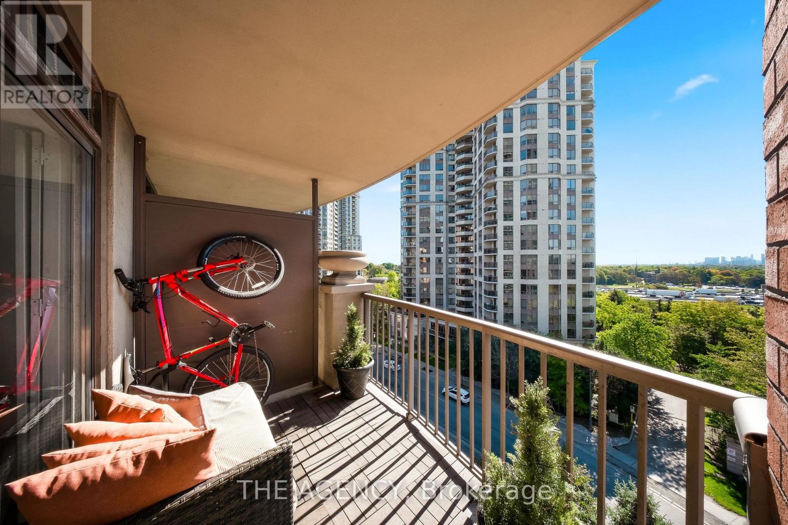 809- 51 Harrison Garden Boulevard, Toronto, ON photo 21