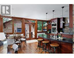 44 Rambert Crescent, Toronto, ON M6S1E6 Photo 20