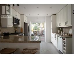 59 Bastedo Avenue, Toronto, ON M4C3M8 Photo 10