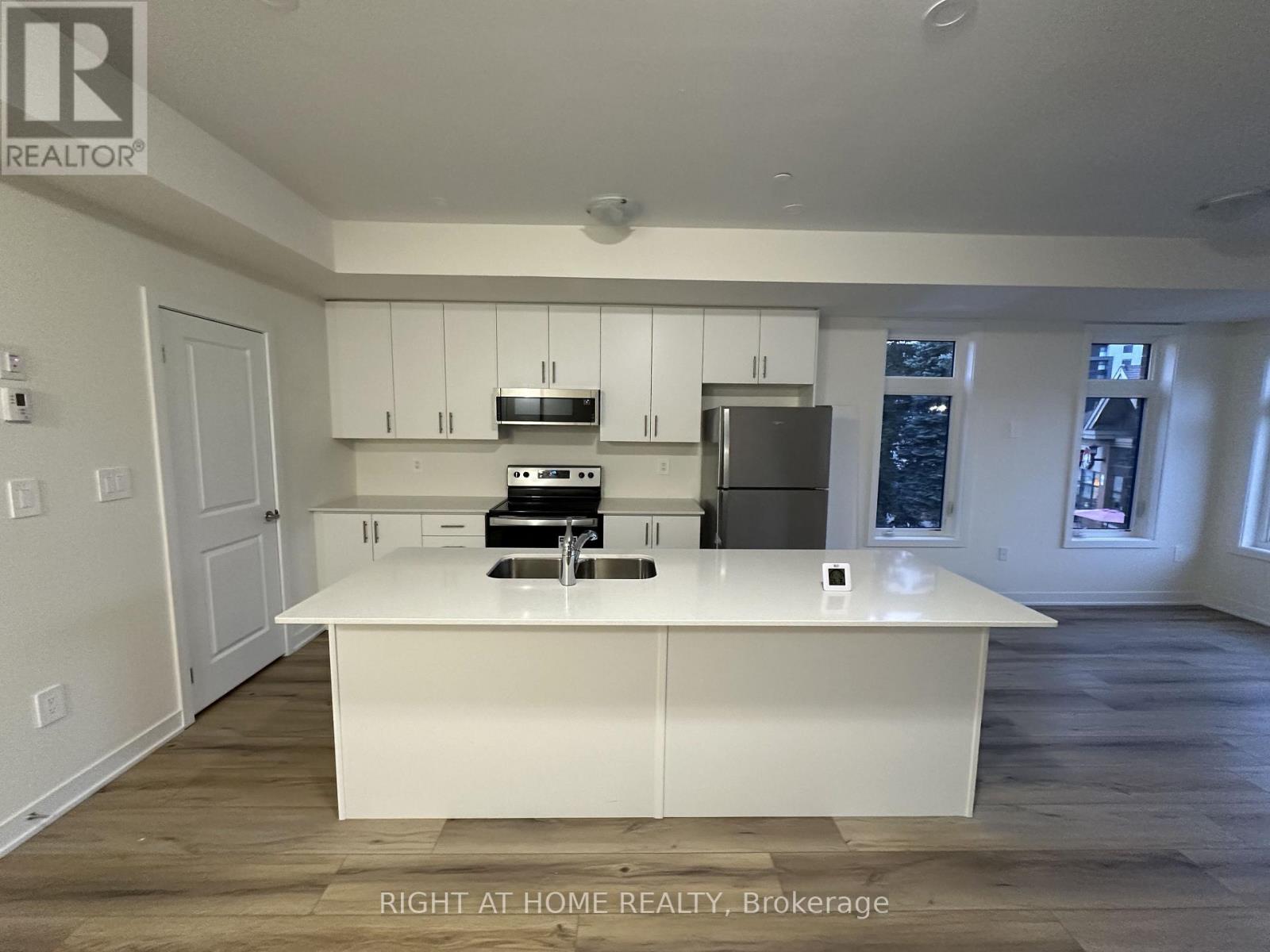 302- 755 Omega Drive, Pickering, ON photo 11