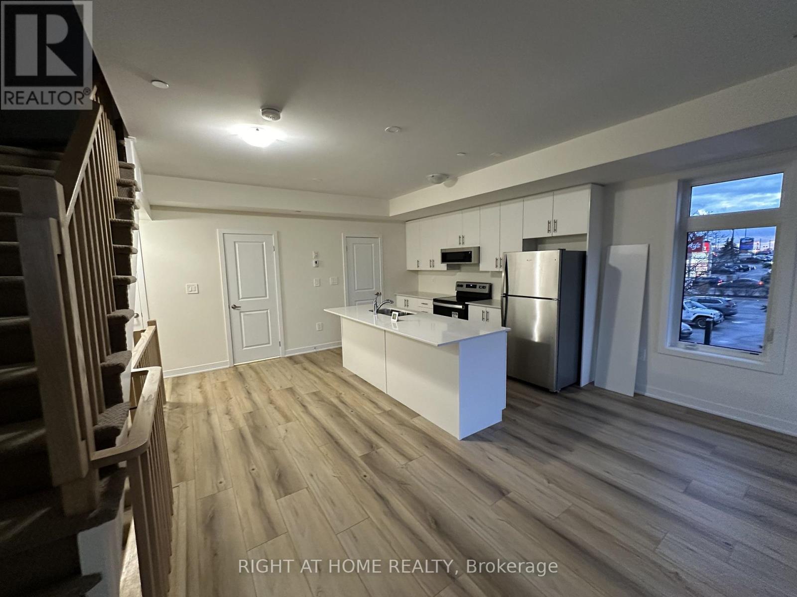 302- 755 Omega Drive, Pickering, ON photo 14