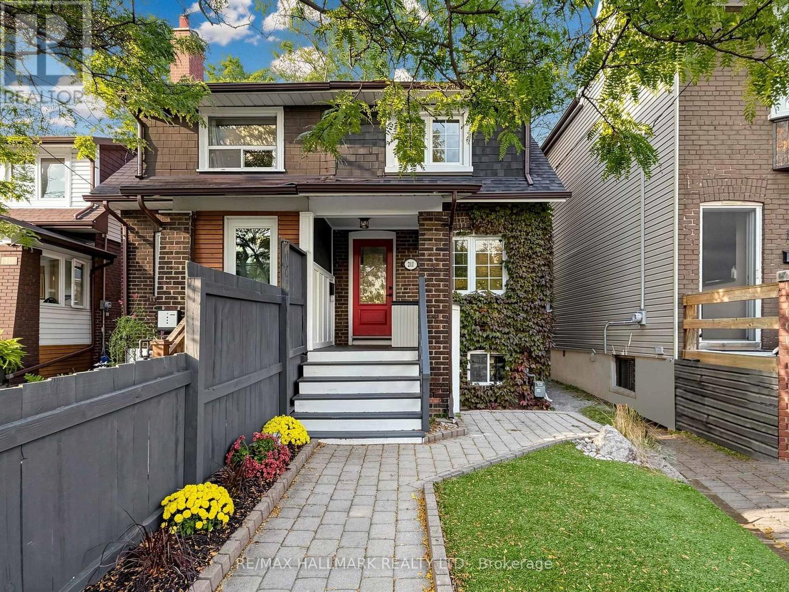 211 Golfview Avenue, Toronto, ON photo 3