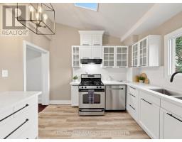 211 Golfview Avenue, Toronto, ON M4E2K8 Photo 10