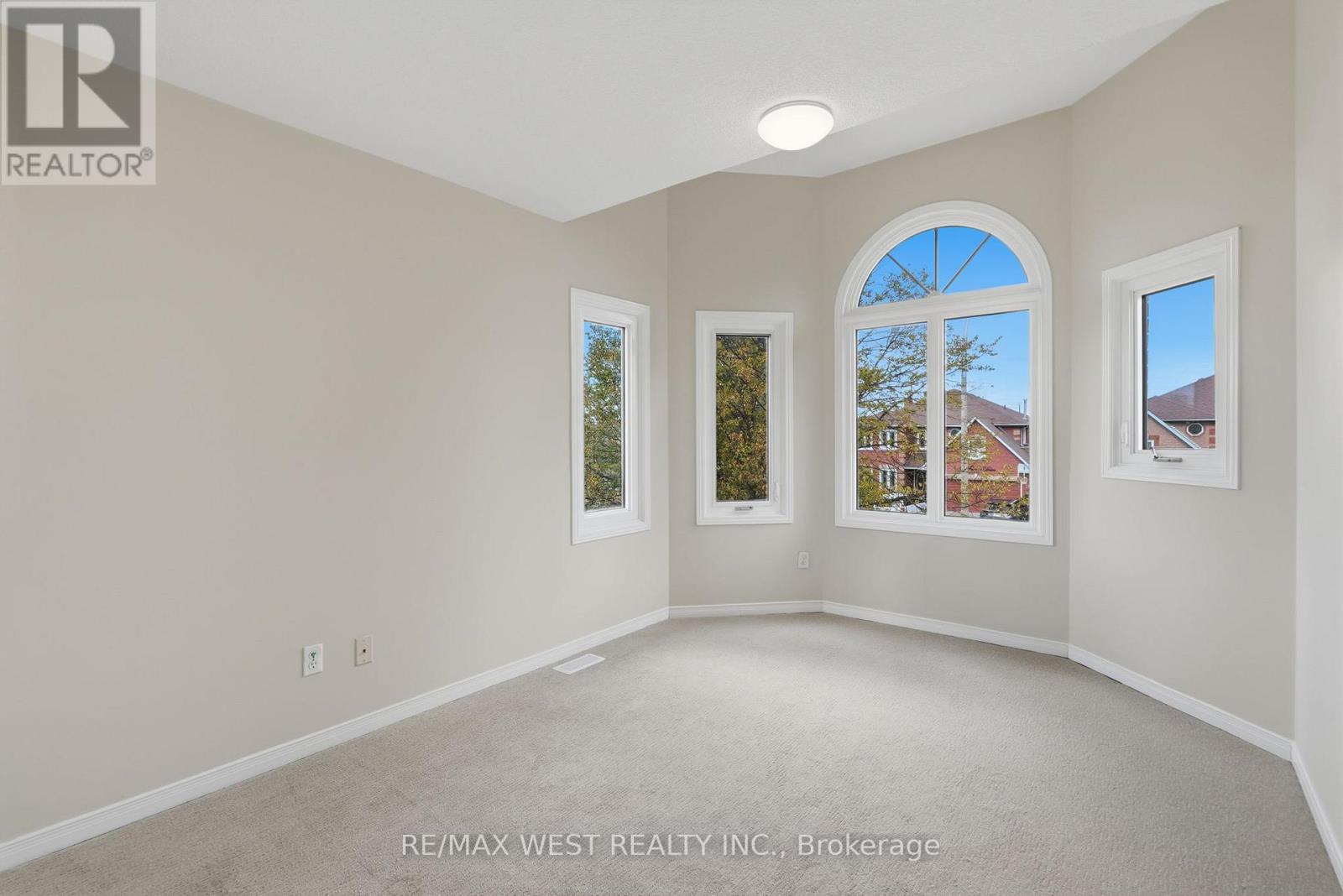 60 Furrow Drive, Whitby, ON photo 21