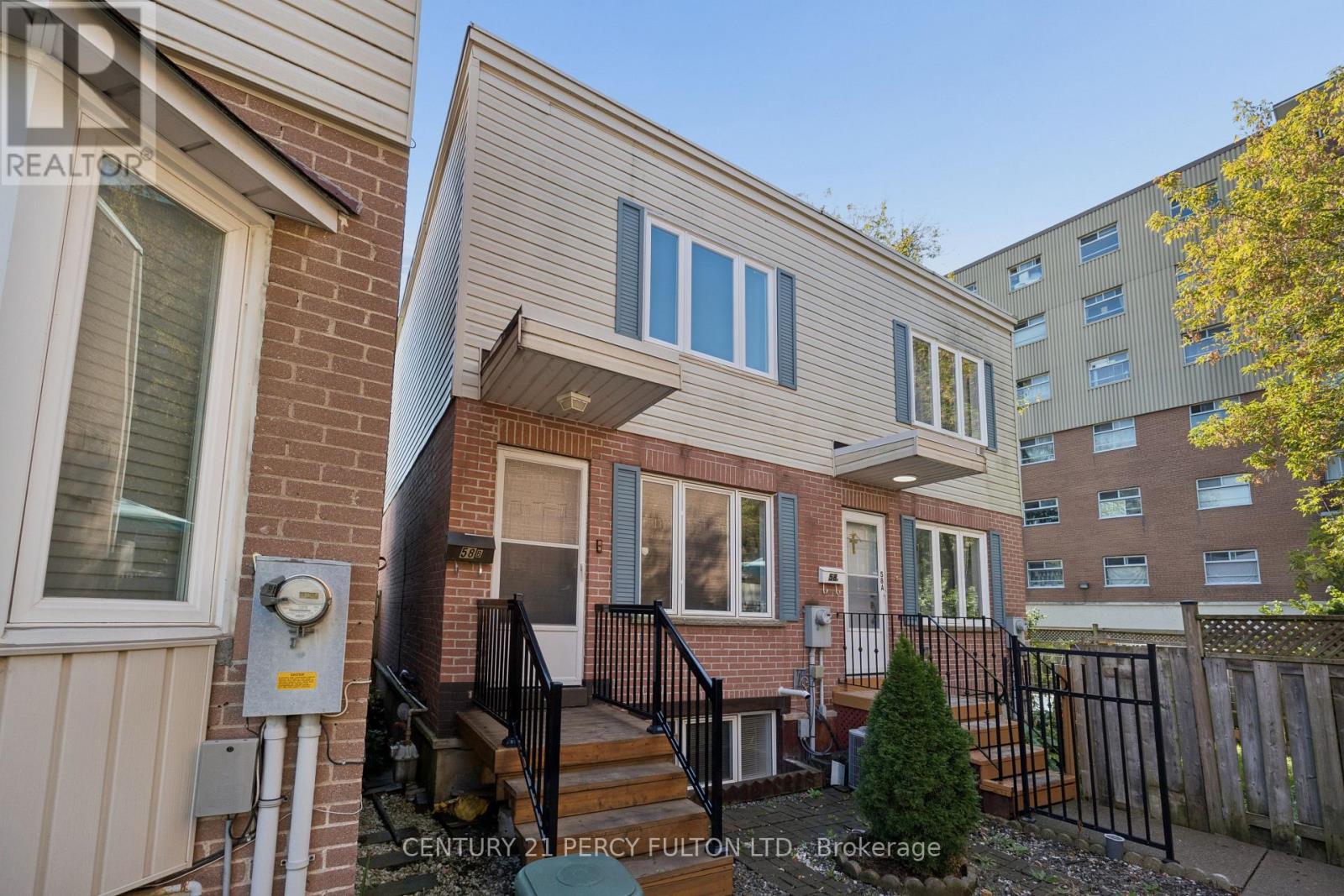 58B- 740 Kennedy Road, Toronto, ON