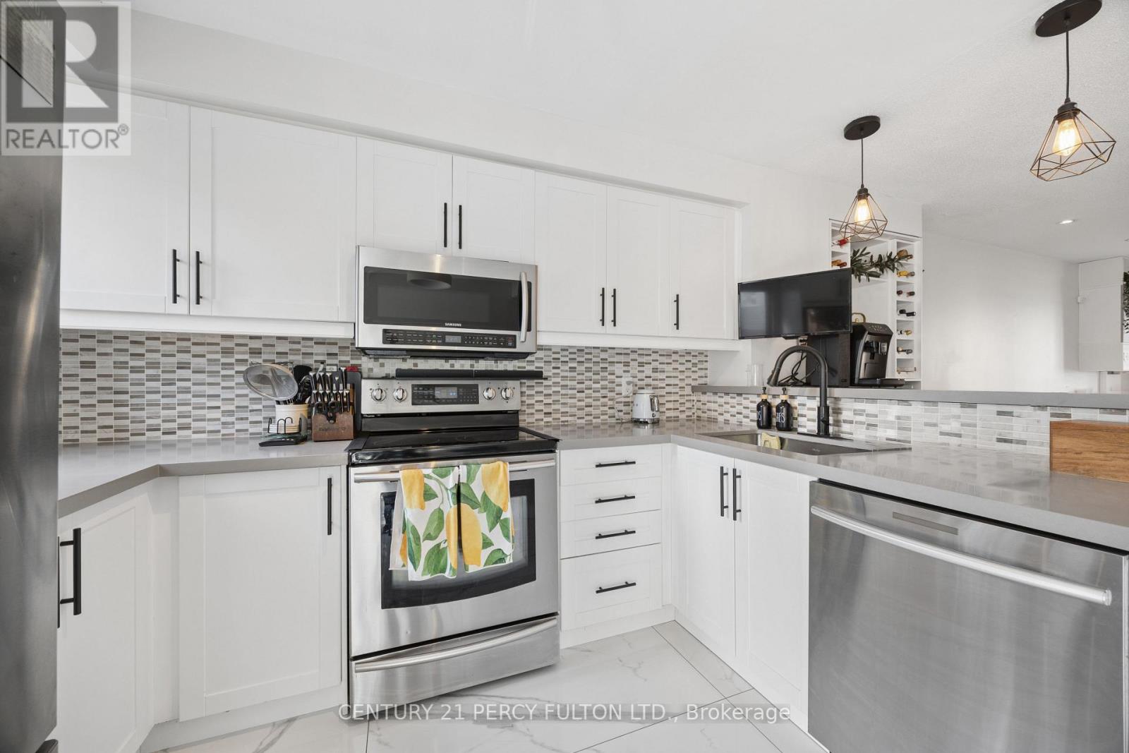 58B- 740 Kennedy Road, Toronto, ON photo 9