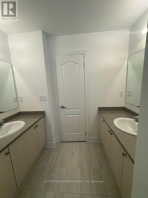 1 Deer Creek Court, Toronto, ON photo 12