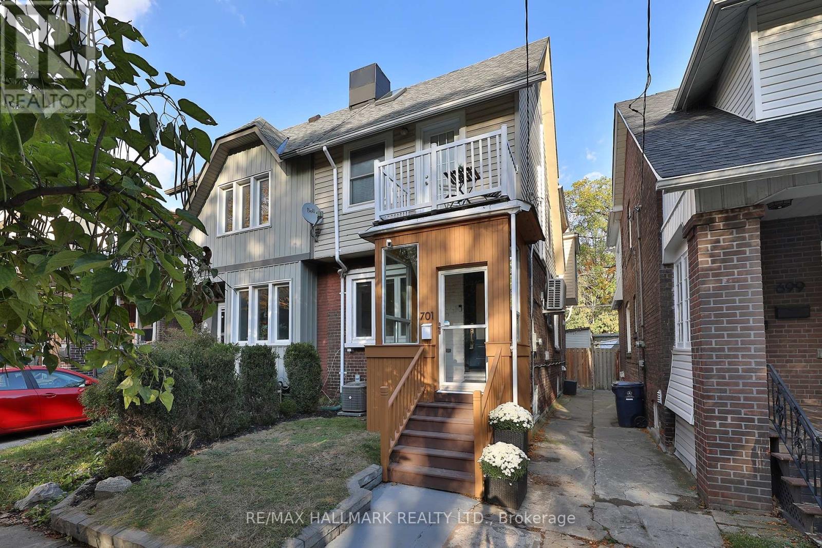 701 Greenwood Avenue, Toronto, ON