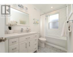 701 Greenwood Avenue, Toronto, ON M4J4B6 Photo 23