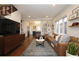 Loft - 701 Greenwood Avenue, Toronto, ON M4J4B6 Photo 7