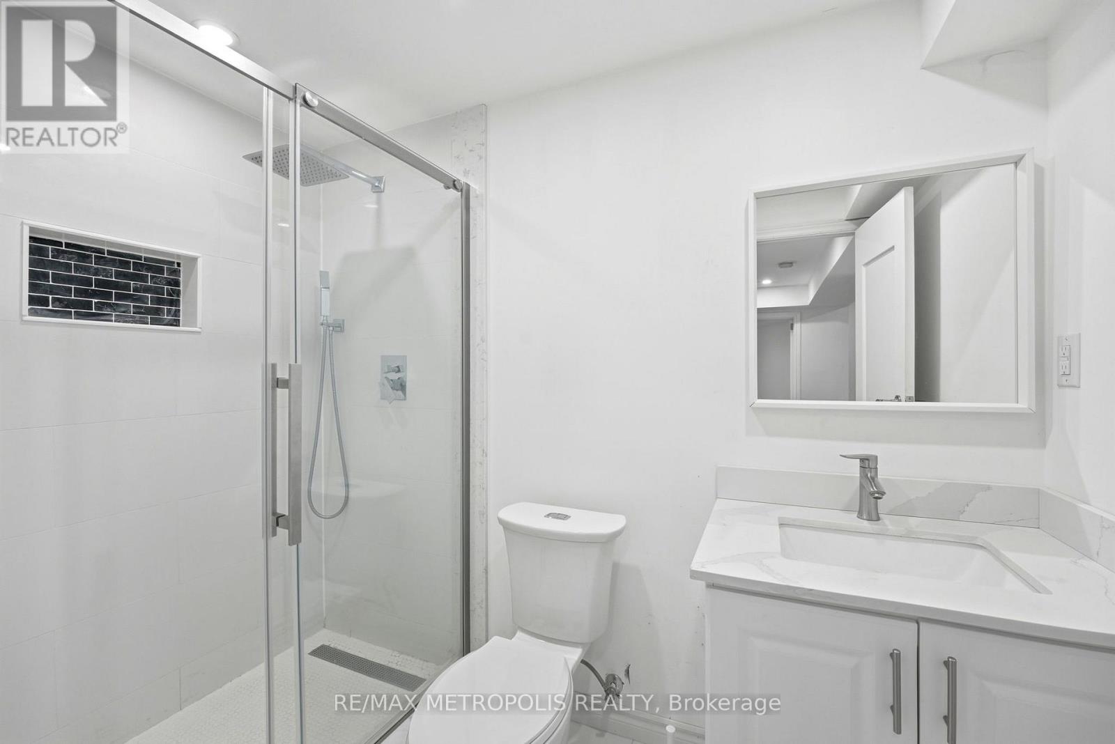 Bsmt- 10 Sillett Drive, Ajax, ON photo 10