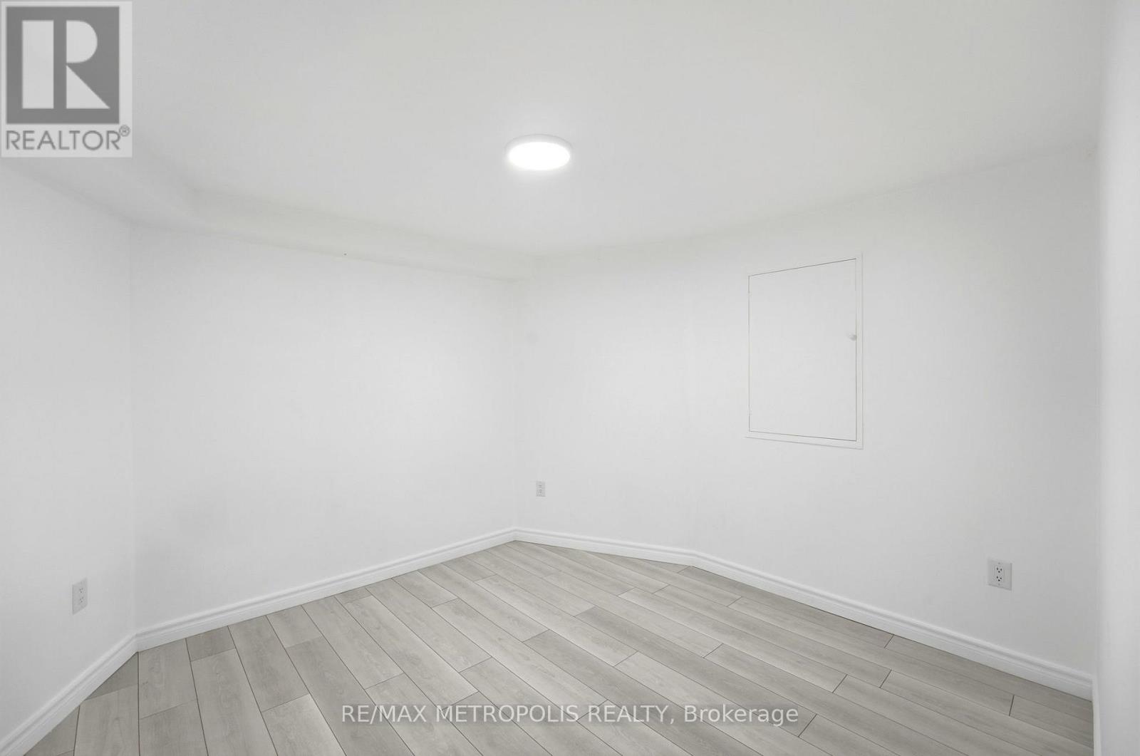 Bsmt- 10 Sillett Drive, Ajax, ON photo 11