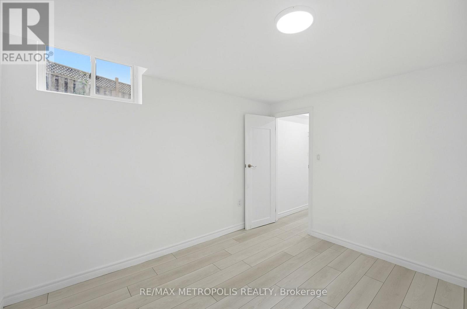 Bsmt- 10 Sillett Drive, Ajax, ON photo 7
