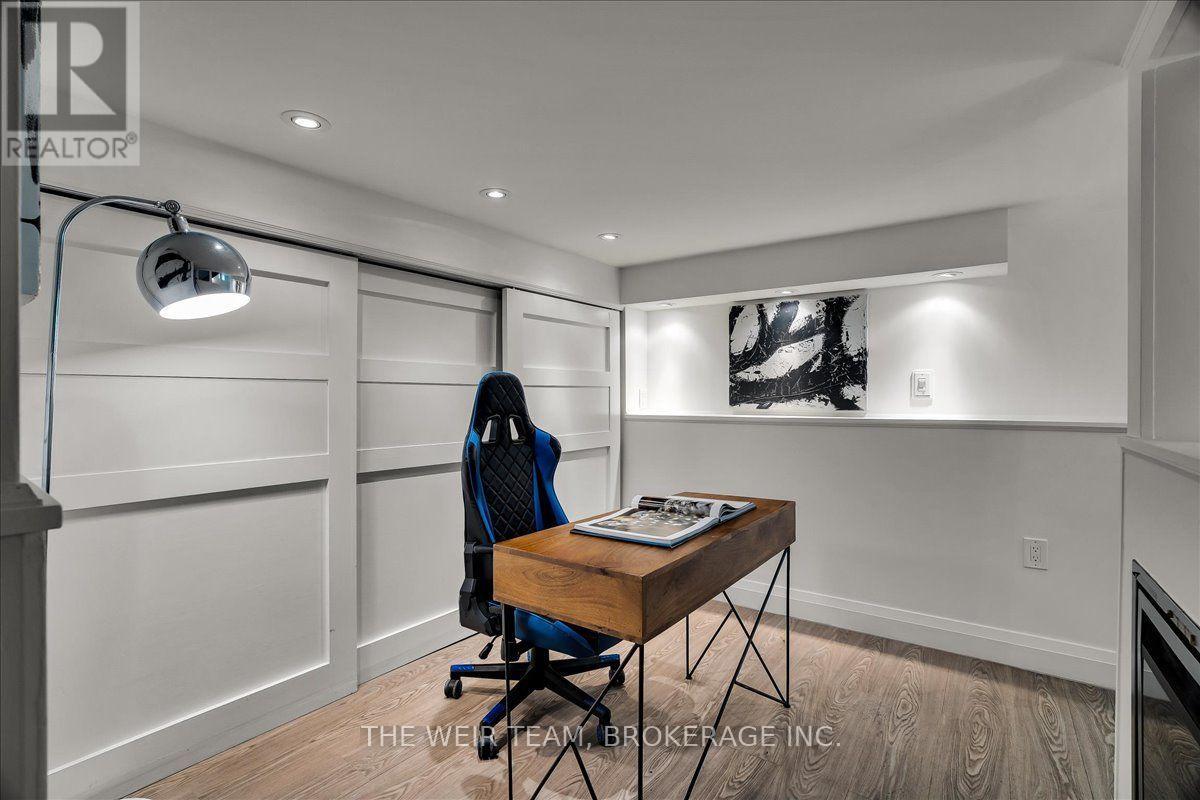1394 Queen Street East, Toronto, ON photo 25