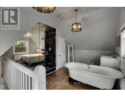 1394 Queen Street E, Toronto, ON M4L1C9 Photo 20