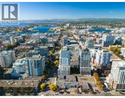 101 848 Yates St, Victoria, BC V8W0G2 Photo 25