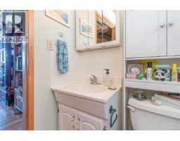 4995 Shoreline Dr, Bowser, BC V0R1G0 Photo 17