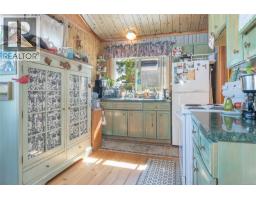 4995 Shoreline Dr, Bowser, BC V0R1G0 Photo 14