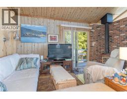 4995 Shoreline Dr, Bowser, BC V0R1G0 Photo 9