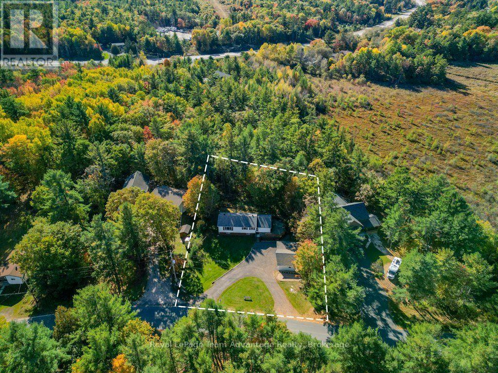48 HAMMEL AVENUE - 2