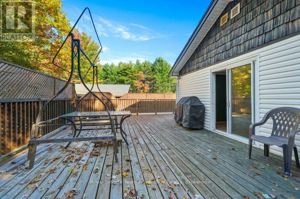 48 Hammel Avenue — photo 42